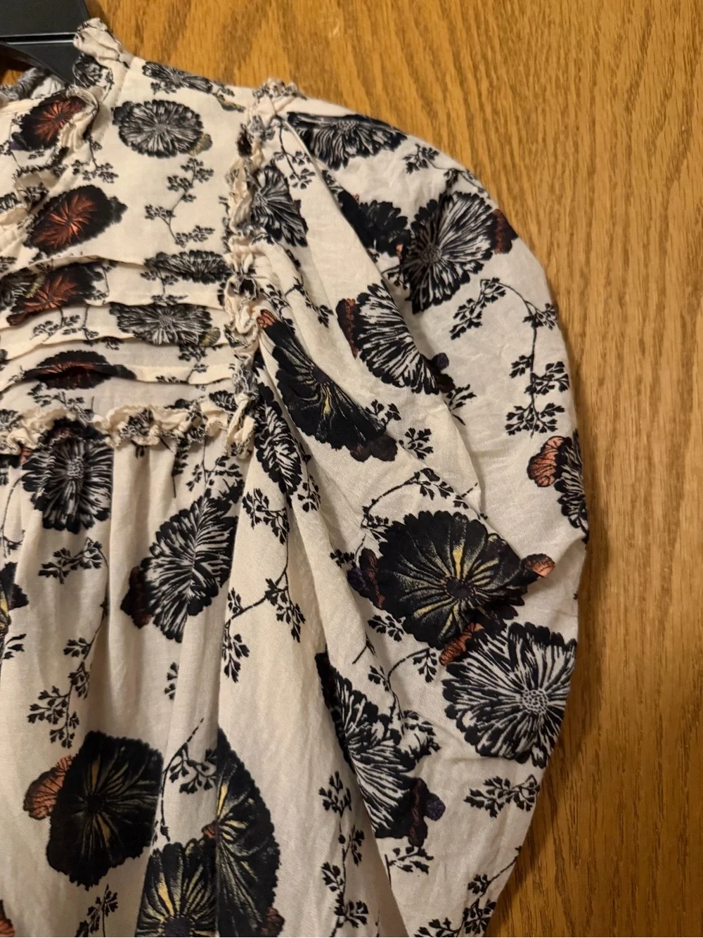 Ulla Johnson lightweight cream